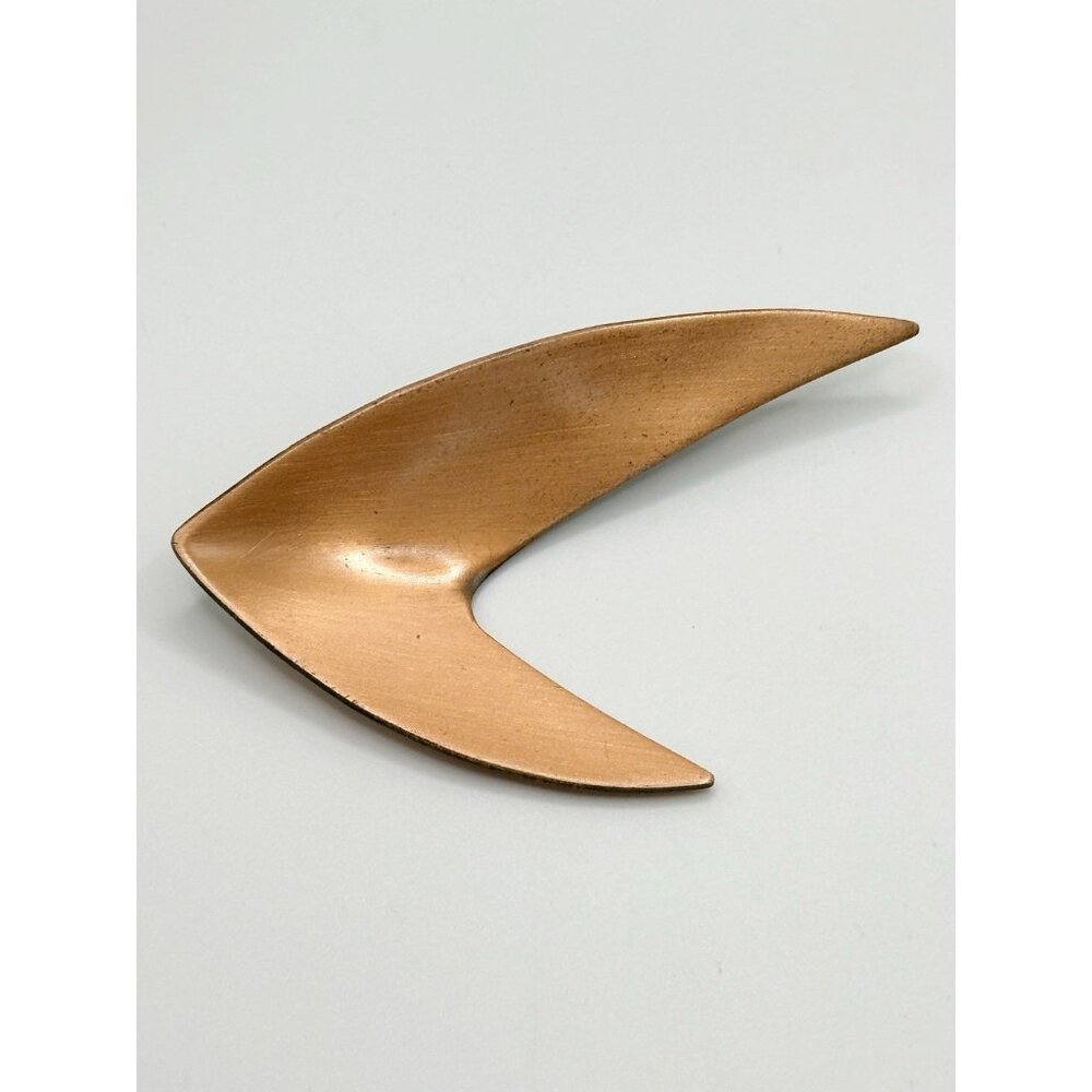 VTG Copper Atomic Abstract Boomerang "V" MCM Pin Brooch‎ Modernist Signed KIM